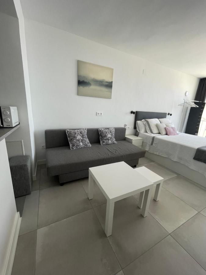 托雷莫利诺斯Apartamento Con Vistas Al Mar A Metros De La Playa Carihuela Soleil公寓 外观 照片