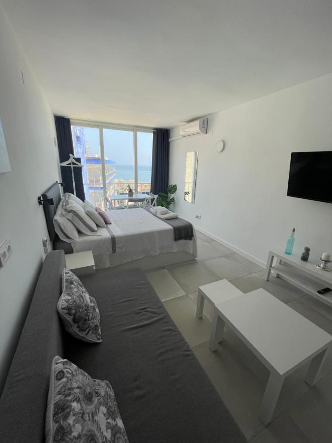 托雷莫利诺斯Apartamento Con Vistas Al Mar A Metros De La Playa Carihuela Soleil公寓 外观 照片